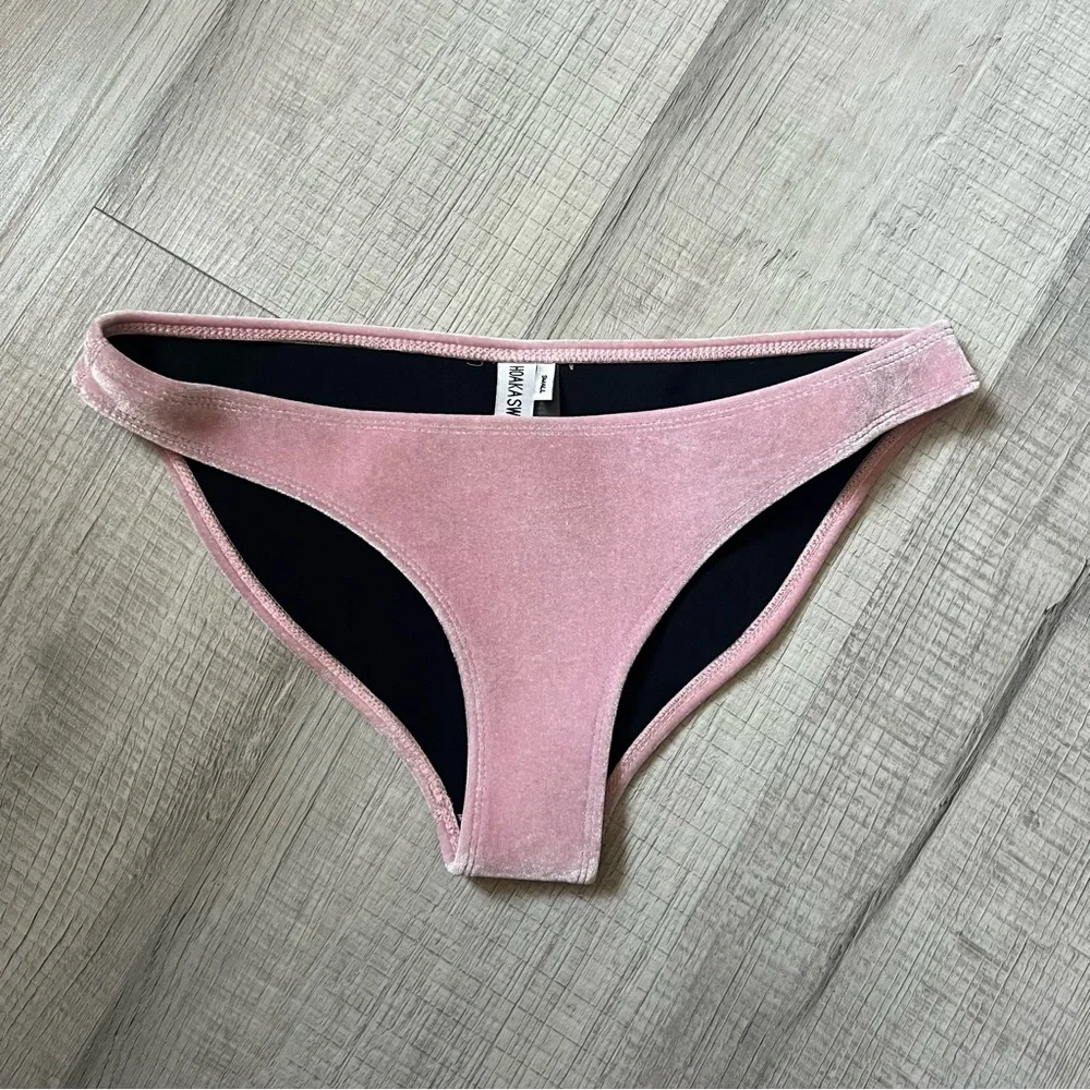 HOAKA SWIMWEAR Pink Bikini Bottoms Small